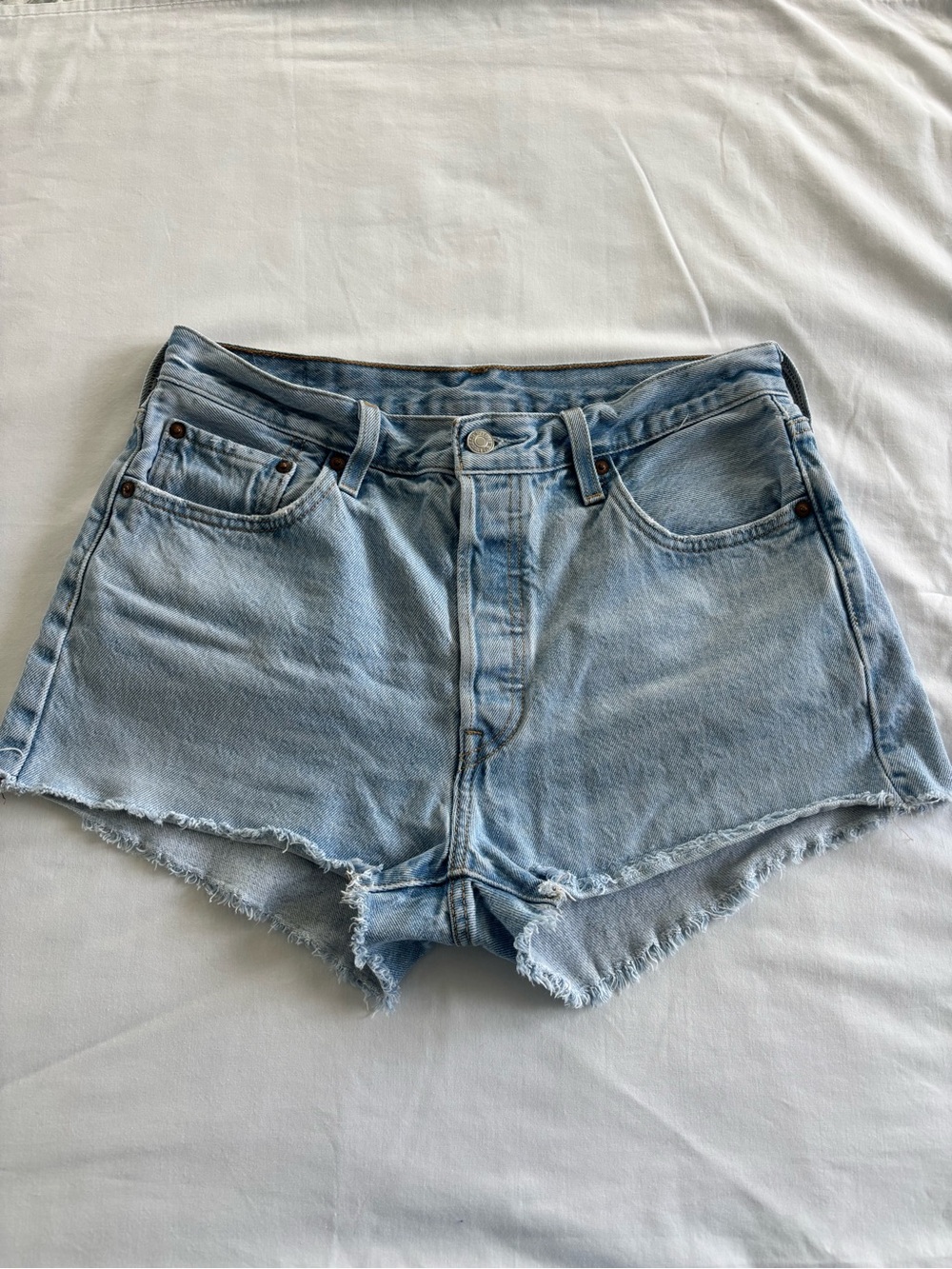 Levi’s 501 Light Wash Denim Cutoff Shorts - Light Blue